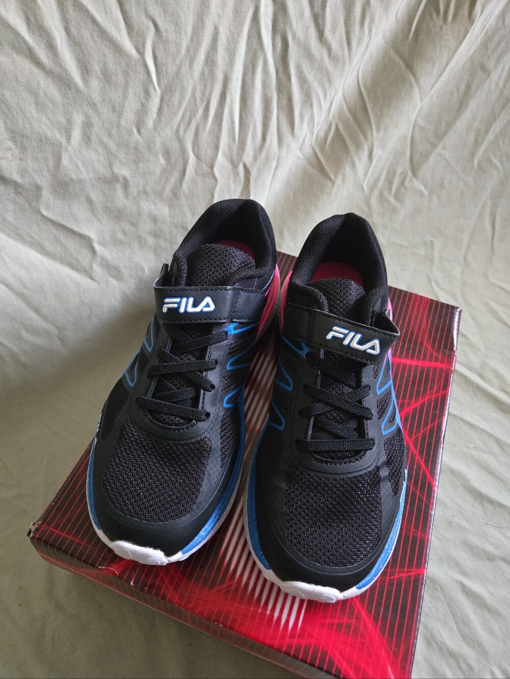 Fila Superstride 3 Strap Girls Sneakers Size 6.5